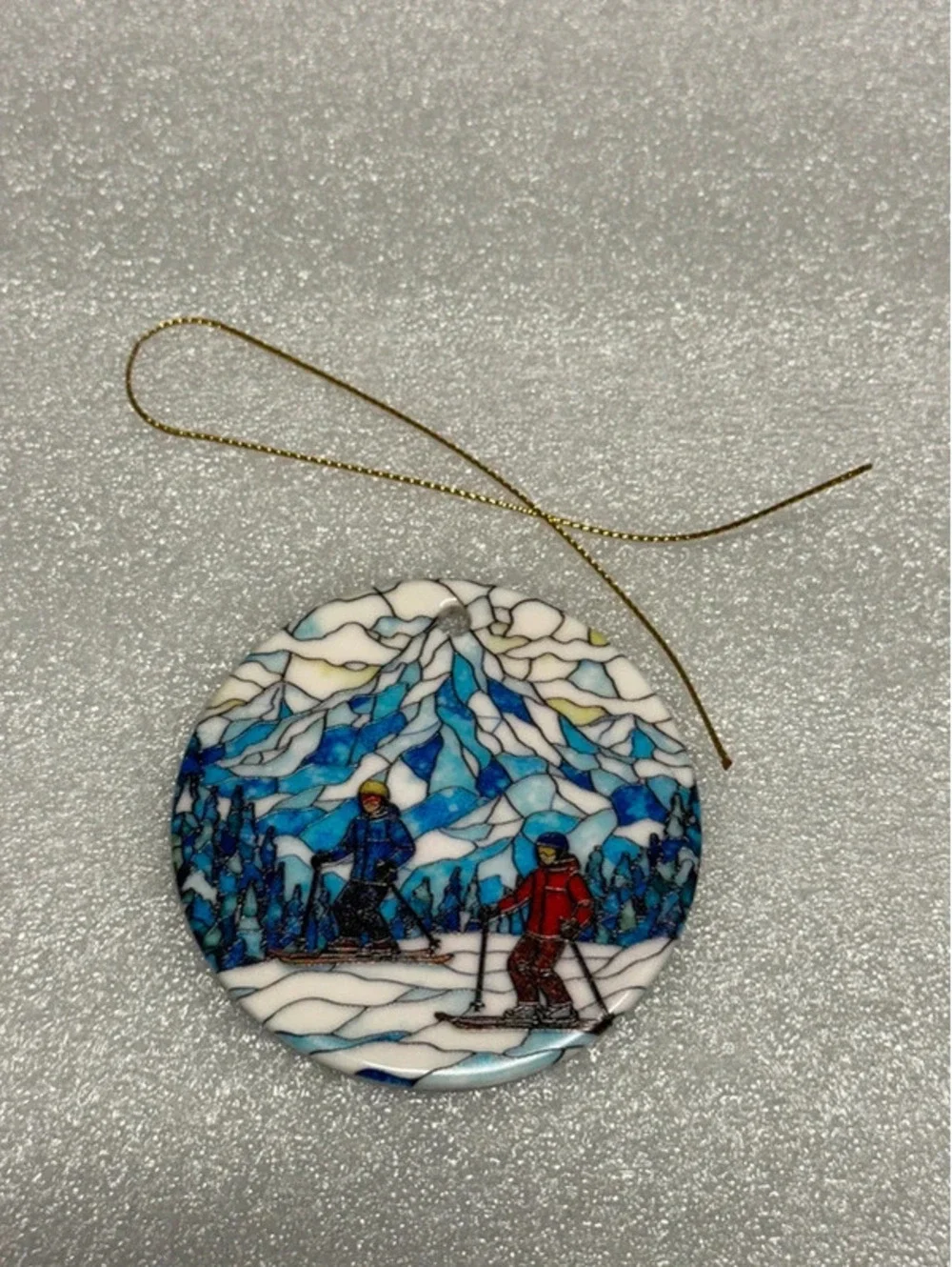 NEW Charming Skiing Scene Christmas Ornament Christmas Decorations